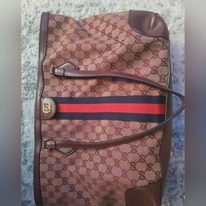 Gucci ohpidia shopping tote medium.